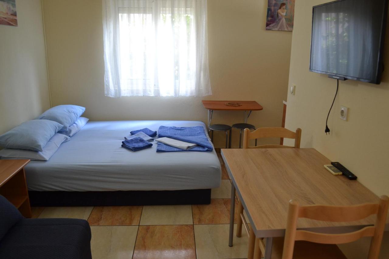 Apartments Milosevic Бар Екстериор снимка