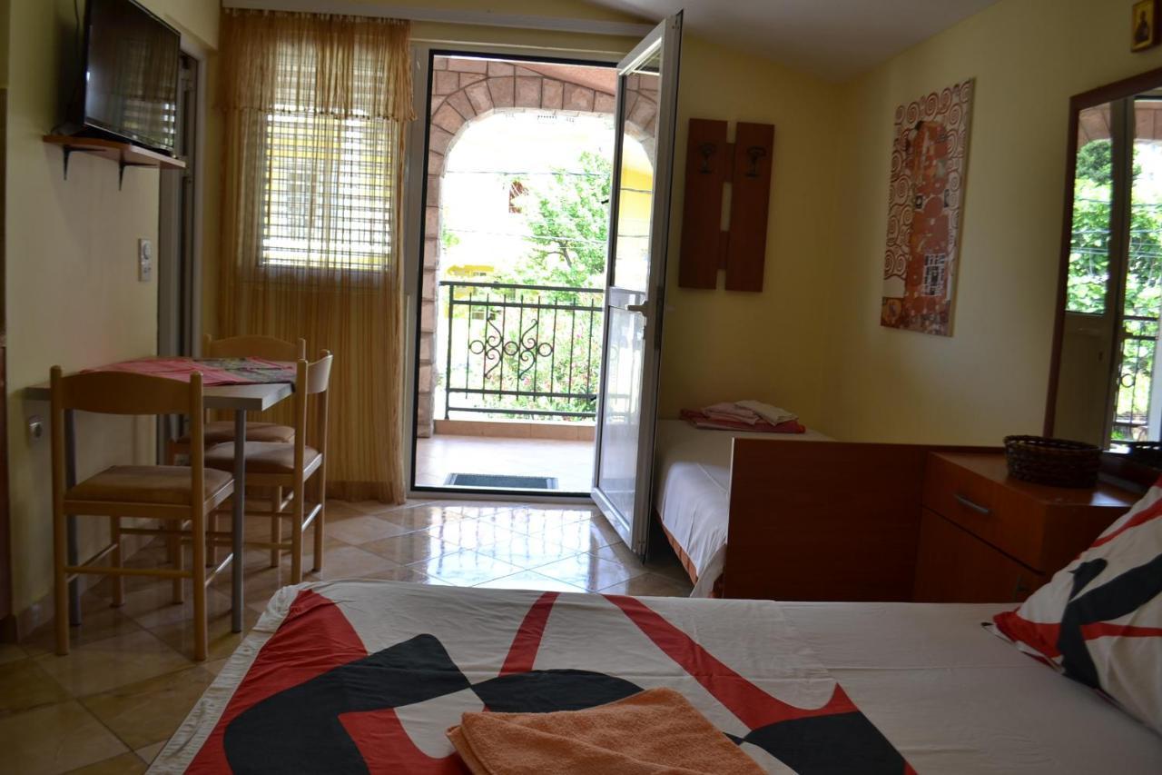 Apartments Milosevic Бар Екстериор снимка
