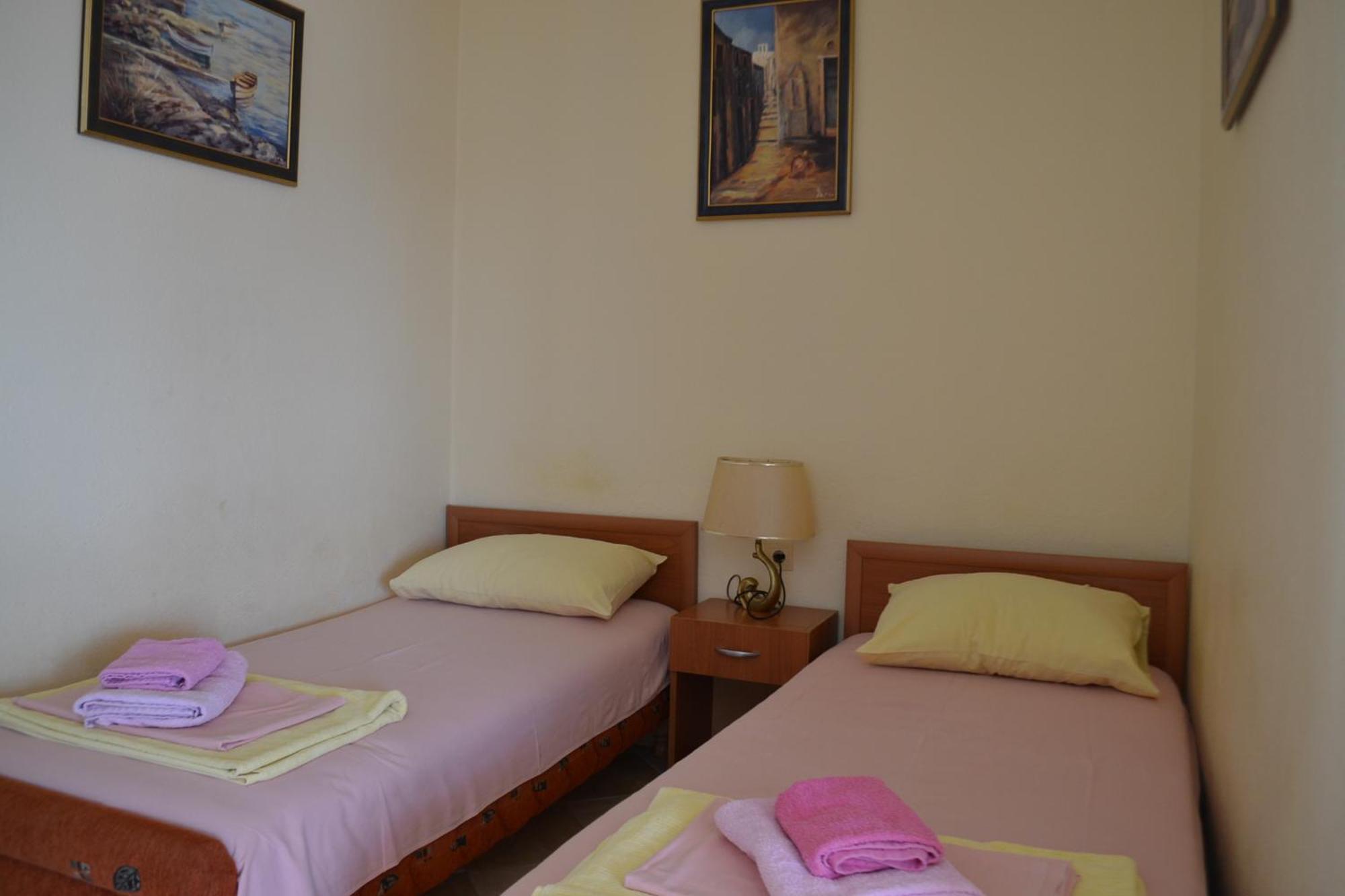 Apartments Milosevic Бар Екстериор снимка